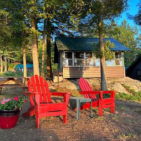 Paddler'S Rest Lakeside Cabins And Motel Long Lake Exterior photo