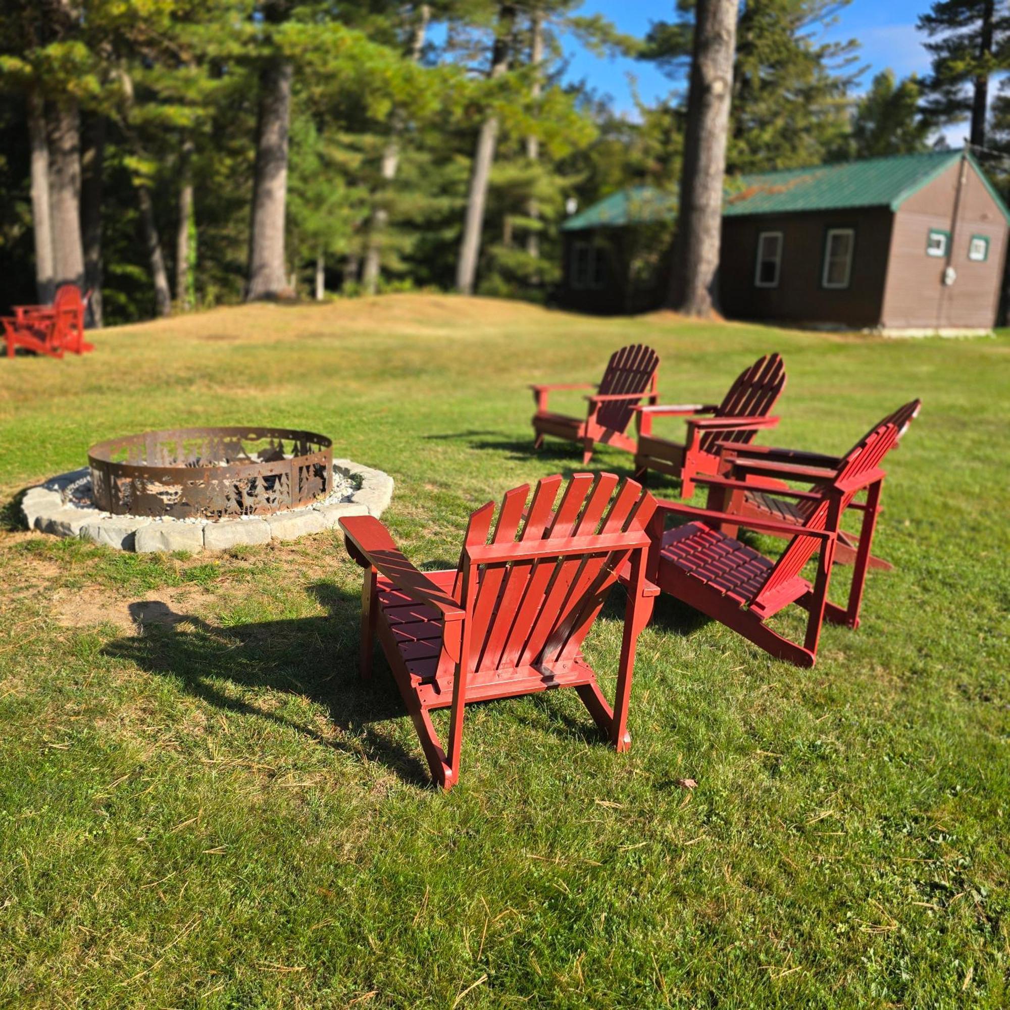 Paddler'S Rest Lakeside Cabins And Motel Long Lake Exterior photo
