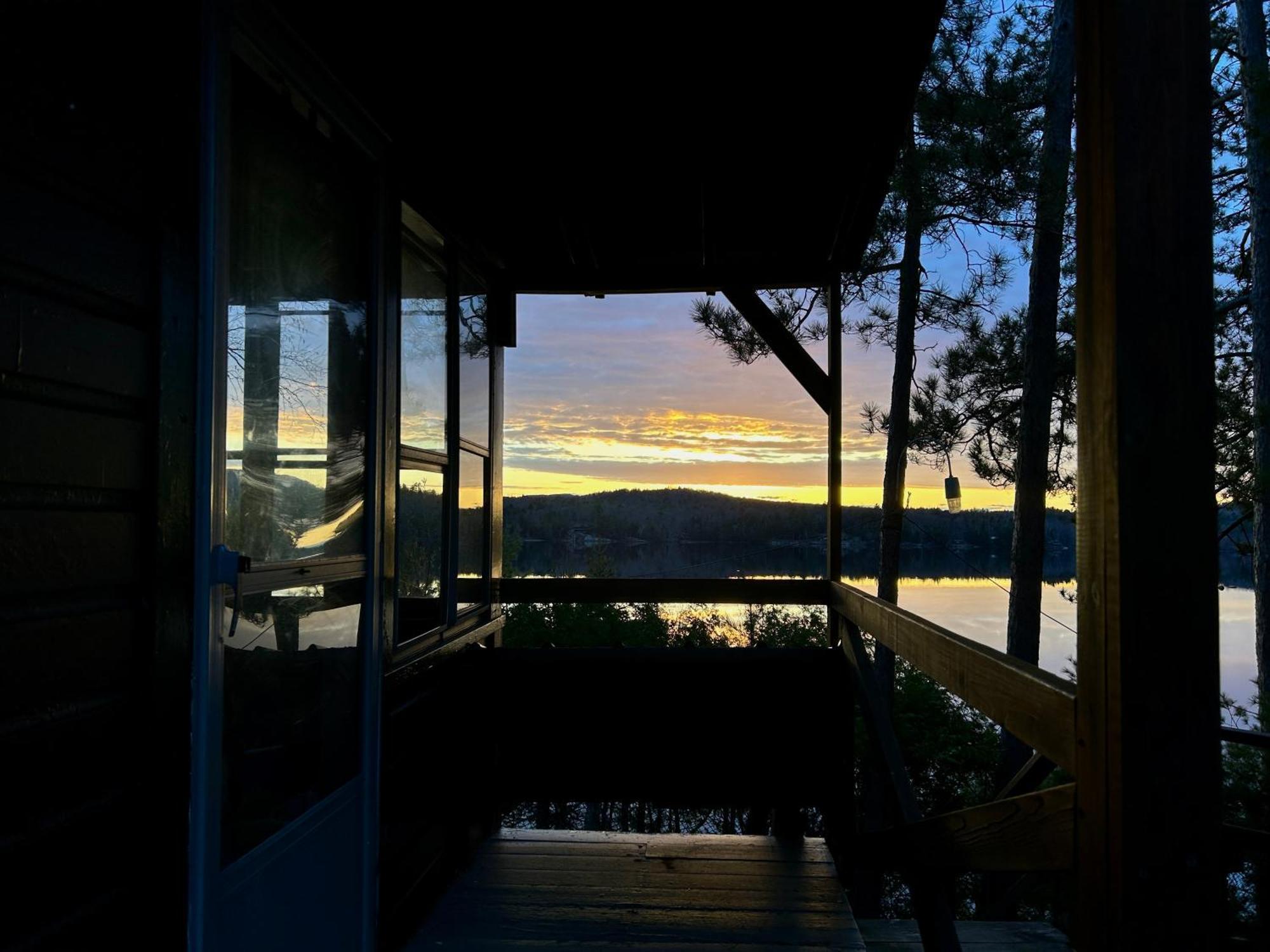 Paddler'S Rest Lakeside Cabins And Motel Long Lake Exterior photo